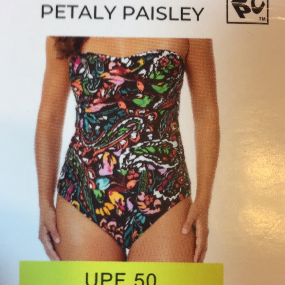 Anne Cole Twisted Front Shirred One Piece Swimsuit Small  UPF 50 NWT